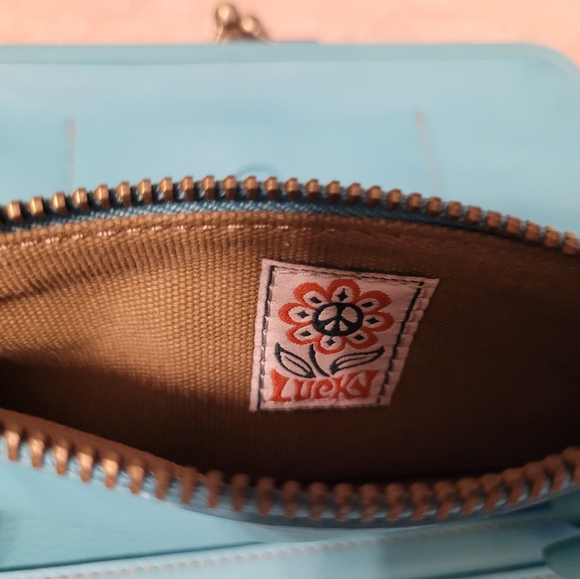 Lucky Brand Vintage Teal Leather Purse Wallet/Wristlet Butter-Soft Leather EUC - Picture 5 of 12
